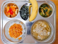 4월 17일 (수) 점심 급식사진 :: 급식 소식 :: 민백초등학교 민백초등학교 :: 급식 소식 :: 4월 17일 (수) 점심 급식사진