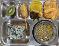 4월 19일 (금) 점심 급식사진 :: 급식 소식 :: 남악고등학교 남악고등학교 :: 급식 소식 :: 4월 19일 (금) 점심 급식사진