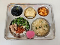 4월 19일 (금) 점심 급식사진 :: 급식 소식 :: 상원여자중학교 상원여자중학교 :: 급식 소식 :: 4월 19일 (금) 점심 급식사진
