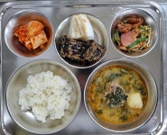 4월 22일 (월) 점심 급식사진 :: 급식 소식 :: 고양신일초등학교 고양신일초등학교 :: 급식 소식 :: 4월 22일 (월) 점심 급식사진