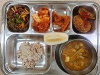 4월19일 식단 :: 급식 소식 :: 백제중학교 백제중학교 :: 급식 소식 :: 4월19일 식단