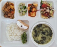 4월 23일 (화) 점심 급식사진 :: 급식 소식 :: 성주중학교가천분교장 성주중학교가천분교장 :: 급식 소식 :: 4월 23일 (화) 점심 급식사진