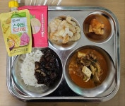 4월 24일 (수) 점심 급식사진 :: 급식 소식 :: 인천구월초등학교 인천구월초등학교 :: 급식 소식 :: 4월 24일 (수) 점심 급식사진