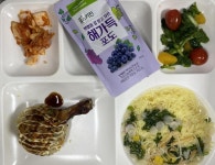 4월 29일 (월) 점심 급식사진 :: 급식 소식 :: 서울등마초등학교 서울등마초등학교 :: 급식 소식 :: 4월 29일 (월) 점심 급식사진