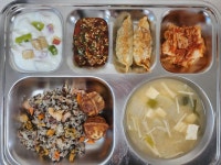 4월 30일 (화) 점심 급식사진 :: 급식 소식 :: 구미제일고등학교 구미제일고등학교 :: 급식 소식 :: 4월 30일 (화) 점심 급식사진
