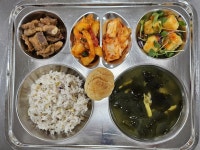 5월 7일 (화) 점심 급식사진 :: 급식 소식 :: 금옥중학교 금옥중학교 :: 급식 소식 :: 5월 7일 (화) 점심 급식사진