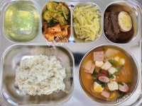 5월 7일 (화) 점심 급식사진 :: 급식 소식 :: 금신초등학교 금신초등학교 :: 급식 소식 :: 5월 7일 (화) 점심 급식사진