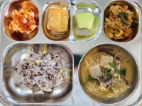 5월 9일 (목) 점심 급식사진 :: 급식 소식 :: 금신초등학교 금신초등학교 :: 급식 소식 :: 5월 9일 (목) 점심 급식사진