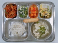 5월 9일 (목) 점심 급식사진 :: 급식 소식 :: 과천외국어고등학교 과천외국어고등학교 :: 급식 소식 :: 5월 9일 (목) 점심 급식사진