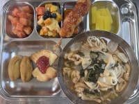 5월 10일 (금) 급식사진 :: 급식 소식 :: 덕성여자고등학교 덕성여자고등학교 :: 급식 소식 :: 5월 10일 (금) 급식사진