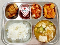 5월 14일 (화) 점심 급식사진 :: 급식소식 :: 광교호수초등학교 광교호수초등학교 :: 급식소식 :: 5월 14일 (화) 점심 급식사진