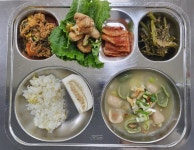 5월 9일 (목) 점심 급식사진 :: 급식 소식 :: 순천왕의중학교 순천왕의중학교 :: 급식 소식 :: 5월 9일 (목) 점심 급식사진