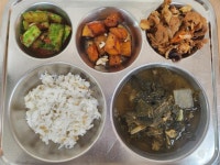 5월 17일 (금) 점심 급식사진 :: 급식 소식 :: 수원중촌초등학교 수원중촌초등학교 :: 급식 소식 :: 5월 17일 (금) 점심 급식사진