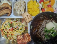 5월 17일 (금) 점심 급식사진 :: 급식 소식 :: 여수구봉중학교 여수구봉중학교 :: 급식 소식 :: 5월 17일 (금) 점심 급식사진