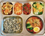 5월 17일 (금) 점심 급식사진 :: 급식 소식 :: 중화고등학교 중화고등학교 :: 급식 소식 :: 5월 17일 (금) 점심 급식사진