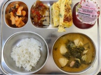 5월 17일 (금) 점심 급식사진 :: 급식 소식 :: 인천부현동초등학교 인천부현동초등학교 :: 급식 소식 :: 5월 17일 (금) 점심 급식사진