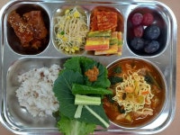 5월 13일 (월) 점심 급식사진 :: 급식 소식 :: 광양중앙초등학교 광양중앙초등학교 :: 급식 소식 :: 5월 13일 (월) 점심 급식사진