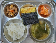 5월 20일 (월) 점심 급식사진 :: 급식 소식 :: 고양신일초등학교 고양신일초등학교 :: 급식 소식 :: 5월 20일 (월) 점심 급식사진