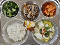 5월 20일 (월) 점심 급식사진 :: 급식 소식 :: 금촌중학교 금촌중학교 :: 급식 소식 :: 5월 20일 (월) 점심 급식사진