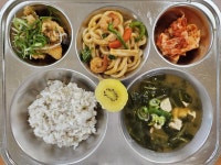 5월 21일 (화) 점심 급식사진 :: 급식 소식 :: 금촌중학교 금촌중학교 :: 급식 소식 :: 5월 21일 (화) 점심 급식사진