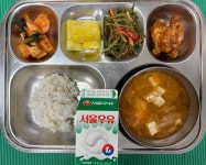 5월 23일 (목) 점심 급식사진 :: 급식 소식 :: 서울대방초등학교 서울대방초등학교 :: 급식 소식 :: 5월 23일 (목) 점심 급식사진