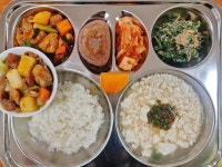 5월 24일 (금) 점심 급식사진 :: 급식 소식 :: 화성청계초등학교 화성청계초등학교 :: 급식 소식 :: 5월 24일 (금) 점심 급식사진