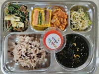 6월 3일 (월) 점심 급식사진 :: 급식 소식 :: 부산정보고등학교 부산정보고등학교 :: 급식 소식 :: 6월 3일 (월) 점심 급식사진