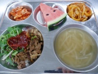 6월 11일 (화) 점심 급식사진 :: 급식 소식 :: 서울수리초등학교 서울수리초등학교 :: 급식 소식 :: 6월 11일 (화) 점심 급식사진