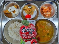 6월 12일 (수) 점심 급식사진 :: 급식 소식 :: 고양신일초등학교 고양신일초등학교 :: 급식 소식 :: 6월 12일 (수) 점심 급식사진