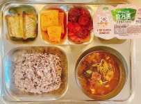 6월 13일 (목) 점심 급식사진 :: 급식 소식 :: 중화고등학교 중화고등학교 :: 급식 소식 :: 6월 13일 (목) 점심 급식사진