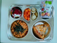 6월 13일 (목) 점심 급식사진 :: 급식 소식 :: 구산중학교 구산중학교 :: 급식 소식 :: 6월 13일 (목) 점심 급식사진