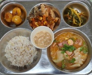 6월 17일 (월) 점심 급식사진 :: 급식 소식 :: 금모래초등학교 금모래초등학교 :: 급식 소식 :: 6월 17일 (월) 점심 급식사진