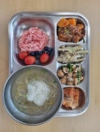 6월 17일 (월) 점심 급식사진 :: 급식 소식 :: 영암금정중학교 영암금정중학교 :: 급식 소식 :: 6월 17일 (월) 점심 급식사진