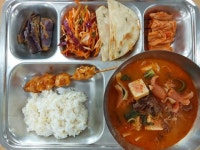 6월 21일 식단사진 :: 급식 소식 :: 삼천포여자중학교 삼천포여자중학교 :: 급식 소식 :: 6월 21일 식단사진