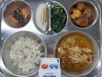 7월 1일 (월) 점심 급식사진 :: 급식 소식 :: 서울중계초등학교 서울중계초등학교 :: 급식 소식 :: 7월 1일 (월) 점심 급식사진