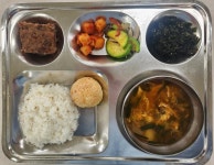 오늘의 식단(7월 15일) :: 급식 소식 :: 탕정초등학교 탕정초등학교 :: 급식 소식 :: 오늘의 식단(7월 15일)
