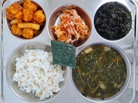 7월 22일 (월) 점심 급식사진 :: 급식소식 :: 용죽초등학교 용죽초등학교 :: 급식소식 :: 7월 22일 (월) 점심 급식사진