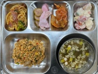 9월 11일 (수) 점심 급식사진 :: 급식 소식 :: 이일여자고등학교 이일여자고등학교 :: 급식 소식 :: 9월 11일 (수) 점심 급식사진
