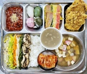 9월 11일 (수) 점심 급식사진 :: 급식 소식 :: 가야여자중학교 가야여자중학교 :: 급식 소식 :: 9월 11일 (수) 점심 급식사진