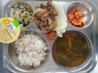 9월 12일 (목) 점심 급식사진 :: 급식 소식 :: 신명여자고등학교 신명여자고등학교 :: 급식 소식 :: 9월 12일 (목) 점심 급식사진