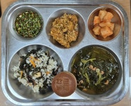 10월 8일 (화) 점심 급식사진 :: 급식 소식 :: 상미초등학교 상미초등학교 :: 급식 소식 :: 10월 8일 (화) 점심 급식사진