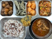 10월 10일 (목) 점심 급식사진 :: 급식 소식 :: 이일여자고등학교 이일여자고등학교 :: 급식 소식 :: 10월 10일 (목) 점심 급식사진