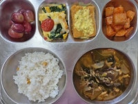 10월 16일 (수) 점심 급식사진 :: 급식 소식 :: 서울북가좌초등학교 서울북가좌초등학교 :: 급식 소식 :: 10월 16일 (수) 점심 급식사진