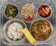10월 31일 (목) 점심 급식사진 :: 급식 소식 :: 덕계중학교 덕계중학교 :: 급식 소식 :: 10월 31일 (목) 점심 급식사진