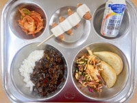 11월 27일 (수) 점심 급식사진 :: 급식 소식 :: 대전송촌초등학교 대전송촌초등학교 :: 급식 소식 :: 11월 27일 (수) 점심 급식사진