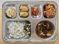 12월 2일 (월) 점심 급식사진 :: 급식 소식 :: 울진중학교 울진중학교 :: 급식 소식 :: 12월 2일 (월) 점심 급식사진