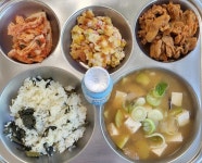 12월 18일 (수) 점심 급식사진 :: 급식 소식 :: 인천연성초등학교 인천연성초등학교 :: 급식 소식 :: 12월 18일 (수) 점심 급식사진