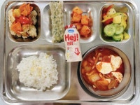 12월 23일 (월) 점심 급식사진 :: 급식 소식 :: 대신여자중학교 대신여자중학교 :: 급식 소식 :: 12월 23일 (월) 점심 급식사진