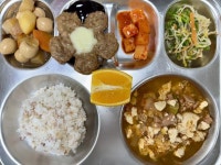 3월 18일 (화) 점심 급식사진 :: 급식 소식 :: 해운대여자중학교 해운대여자중학교 :: 급식 소식 :: 3월 18일 (화) 점심 급식사진