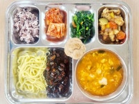 24.04.14(월) :: 급식 소식 :: 전주용흥중학교 전주용흥중학교 :: 급식 소식 :: 24.04.14(월)